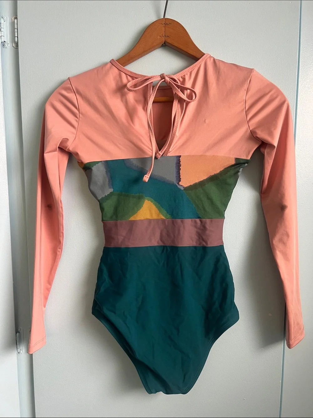 The Seea Hermosa Surf Suit - long sleeve swimsuit - Picture 2 of 4